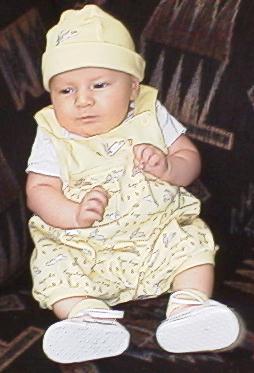 r0300400.jpg (37064 bytes)